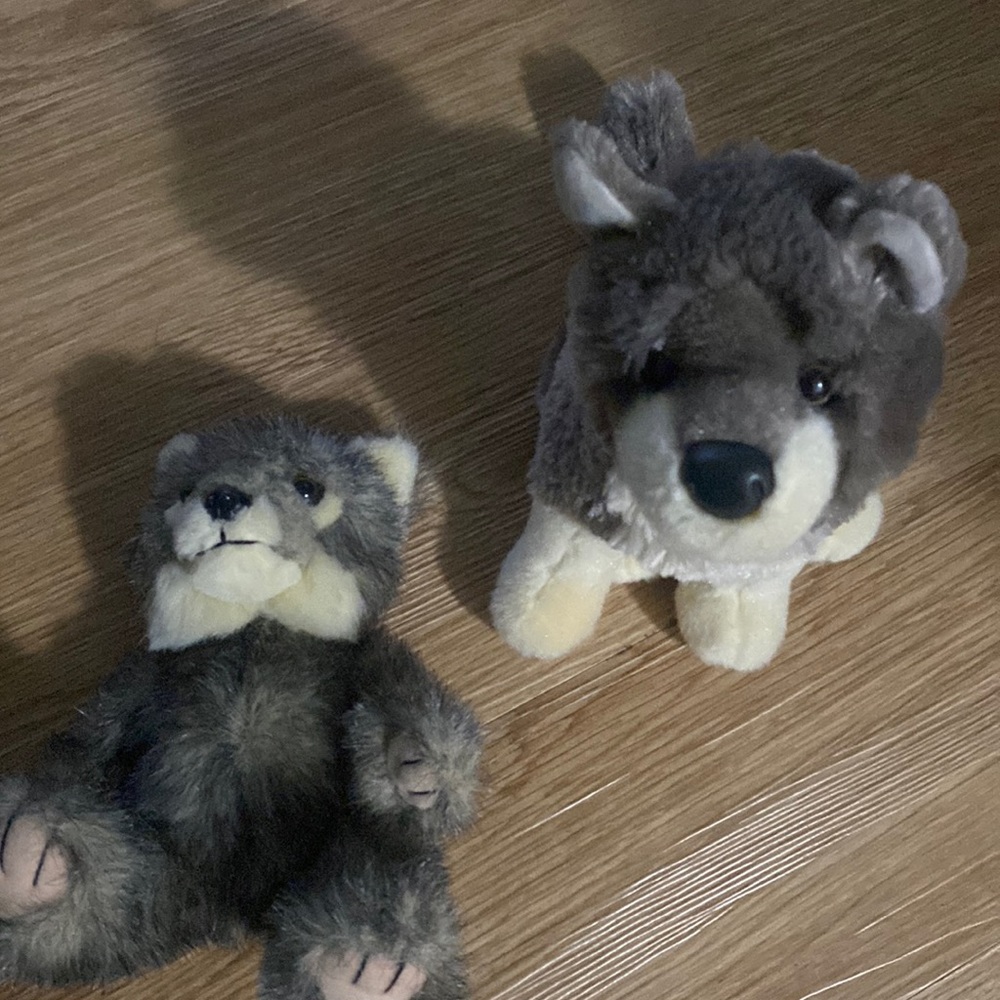 Wolf plush toy set